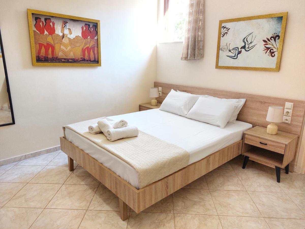 Villa Balcony, Cozy Villa With Amazing View Rodhia  Luaran gambar