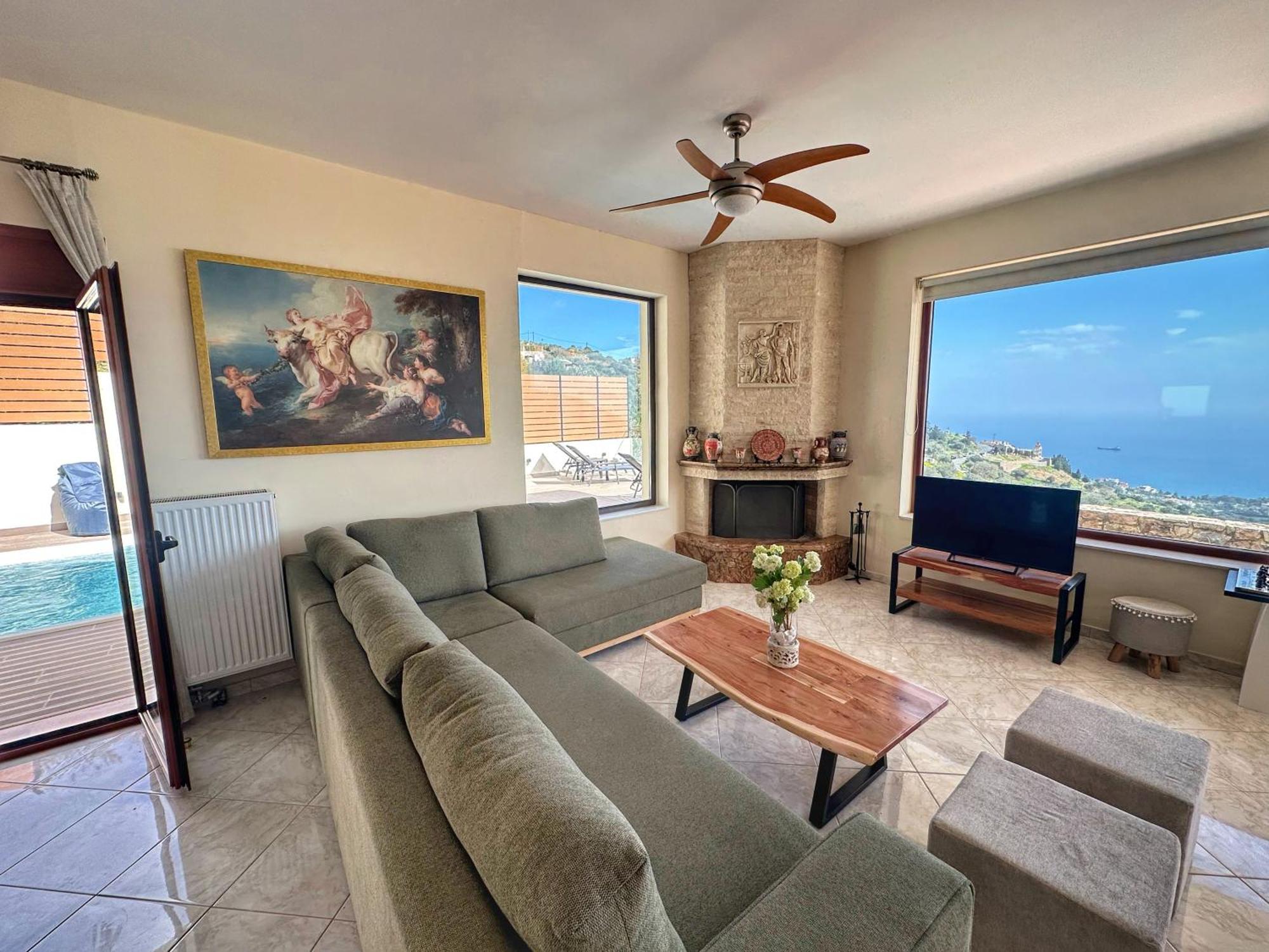 Villa Balcony, Cozy Villa With Amazing View Rodhia  Luaran gambar