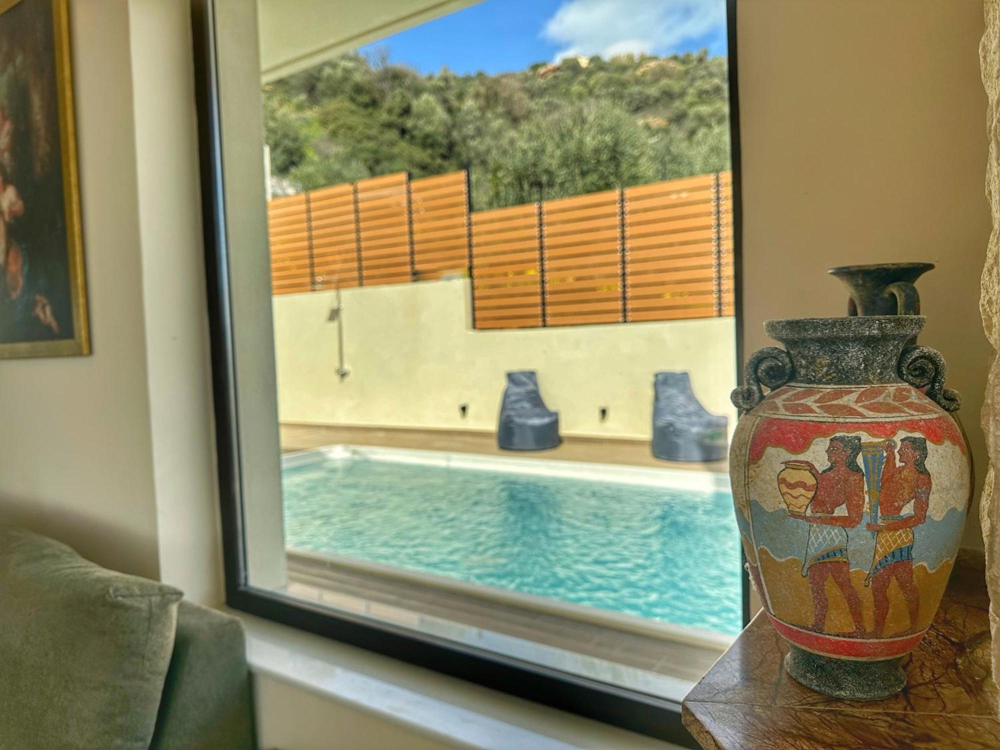 Villa Balcony, Cozy Villa With Amazing View Rodhia  Luaran gambar