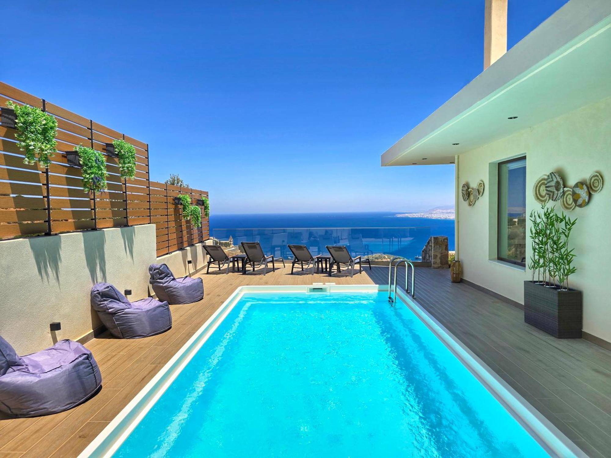 Villa Balcony, Cozy Villa With Amazing View Rodhia  Luaran gambar